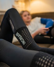 Lade das Bild in den Galerie-Viewer, BLACK Poodle Socks