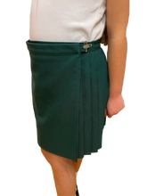 Load image into Gallery viewer, WIDA Beginners green SKIRT
